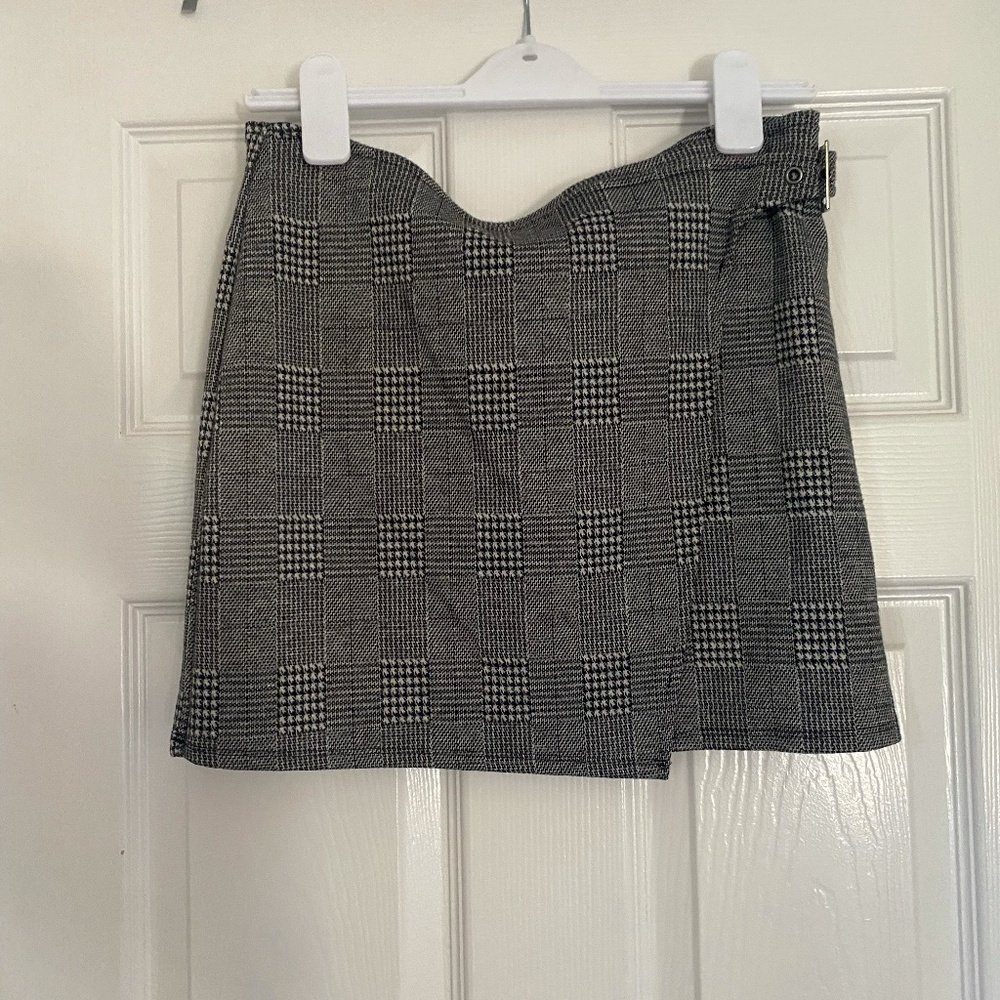 Jack Plaid Asymmetrical Skirt